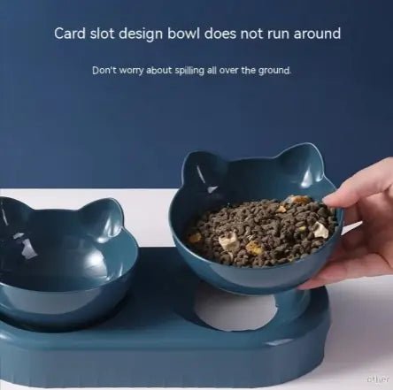 2 In 1 Gravity Water Bottle Pet Bowl - Pawtopia-Shop